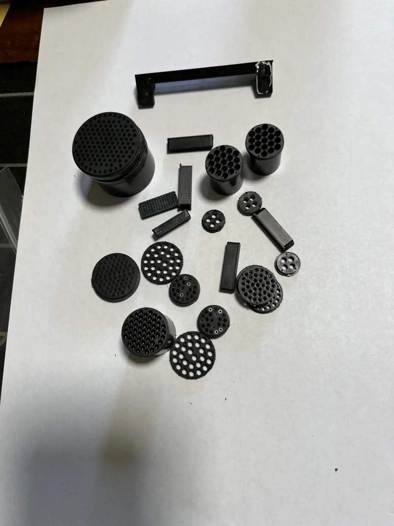 精密连接器零部件#上热门 #模具制造 #产品展示 #注塑 # - 抖音